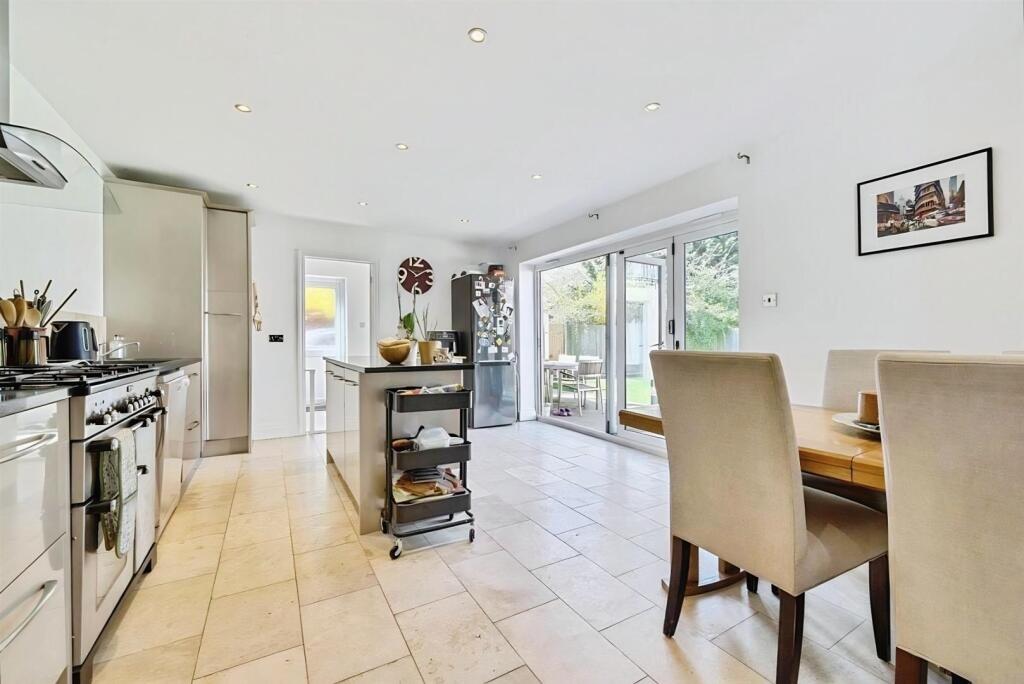 House in East Suffolk, Kessingland - View 2