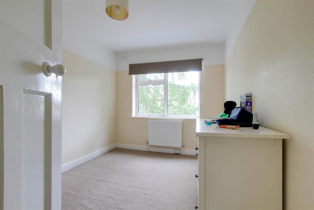 Apartment in Cambridge - View 5
