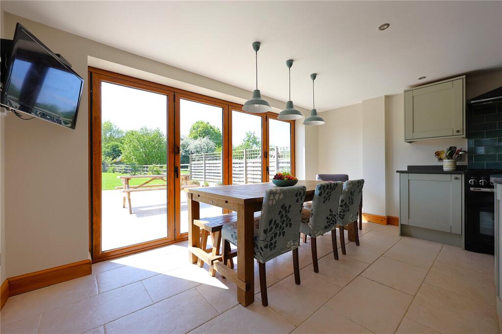 House in Worcester - More