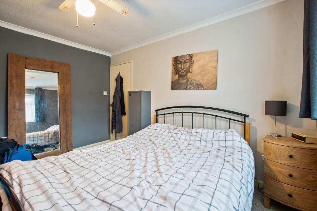 Apartment in Poole - More