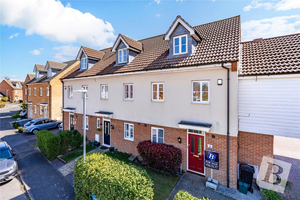 Main image of property: Muir Place, Wickford, Essex, SS12