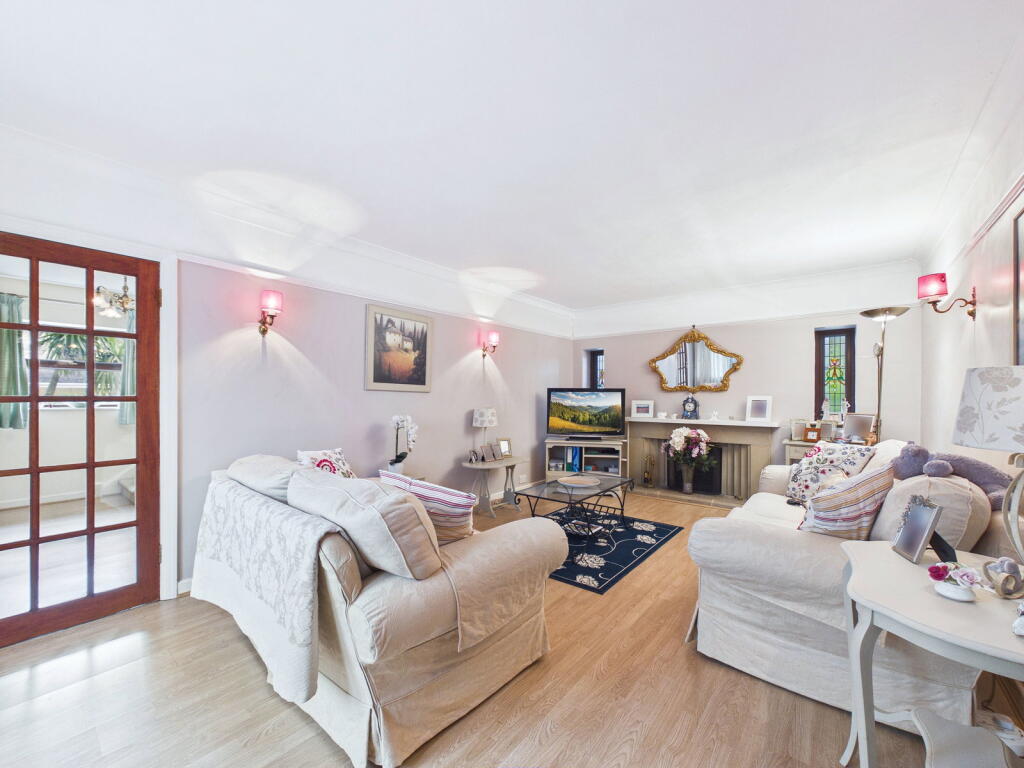 Church Road, Barton, Torquay – pohled 6