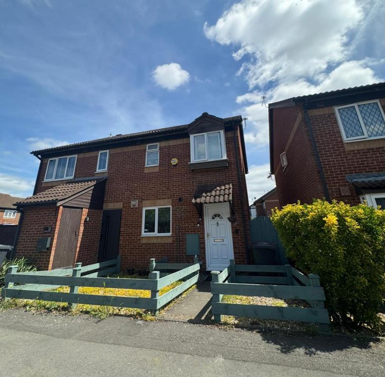 Main image of property: Cippenham, SL1, Slough, SL1