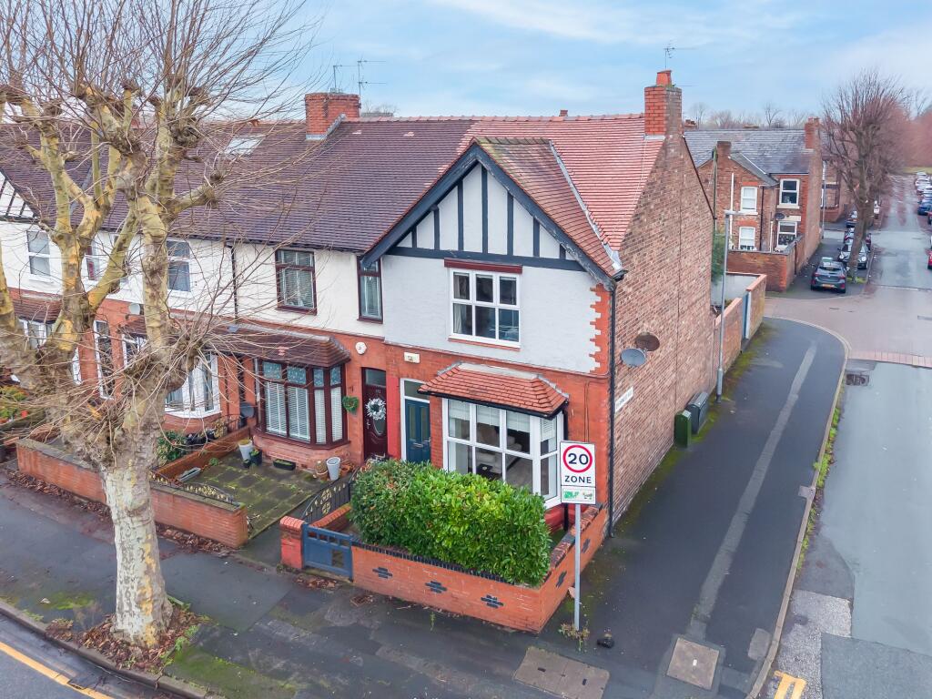 Main image of property: Padgate Lane, Warrington, WA1