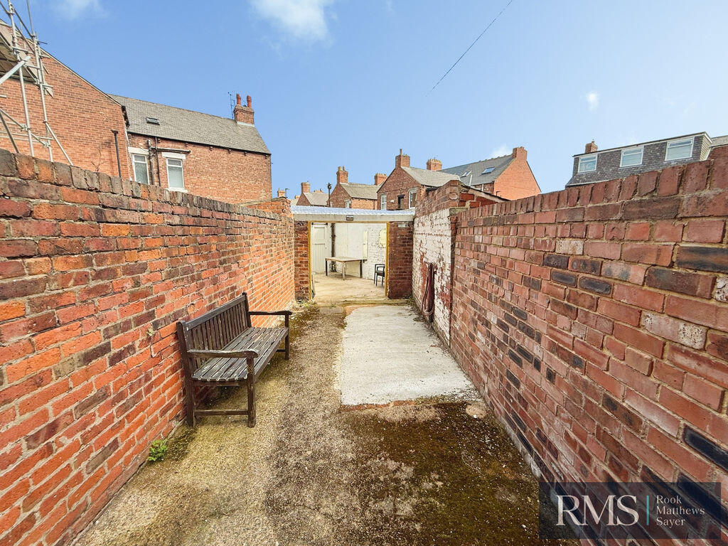 House in Newcastle upon Tyne, South Gosforth - View 4