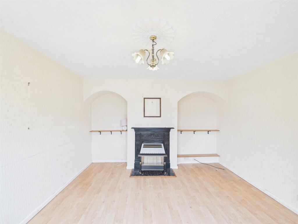 House in Bristol, Coombe Dingle - More