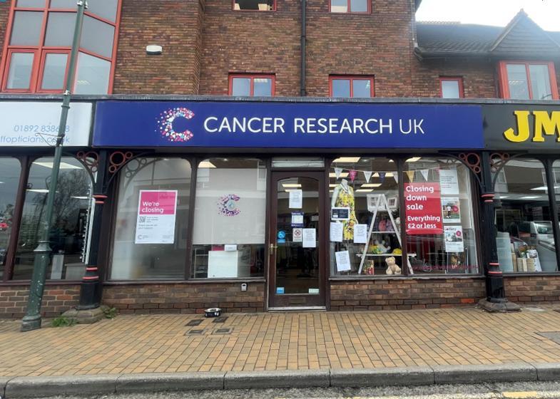 Main image of property: 5 Commercial Road, Tonbridge, Paddock Wood, Kent, TN12 6EN