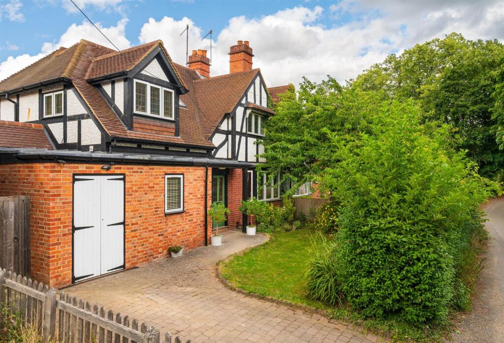 Reading Road, Shiplake, Henley-On-Thames, Henley-On-Thames
