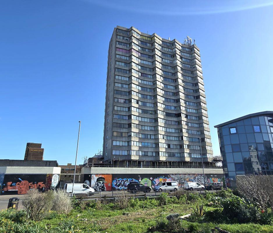 Main image of property: Flat 13(E) Arlington House, All Saints Avenue, Margate, CT9 1XS