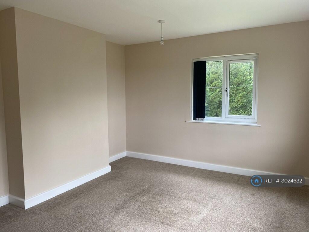 House in Peterborough - View 2