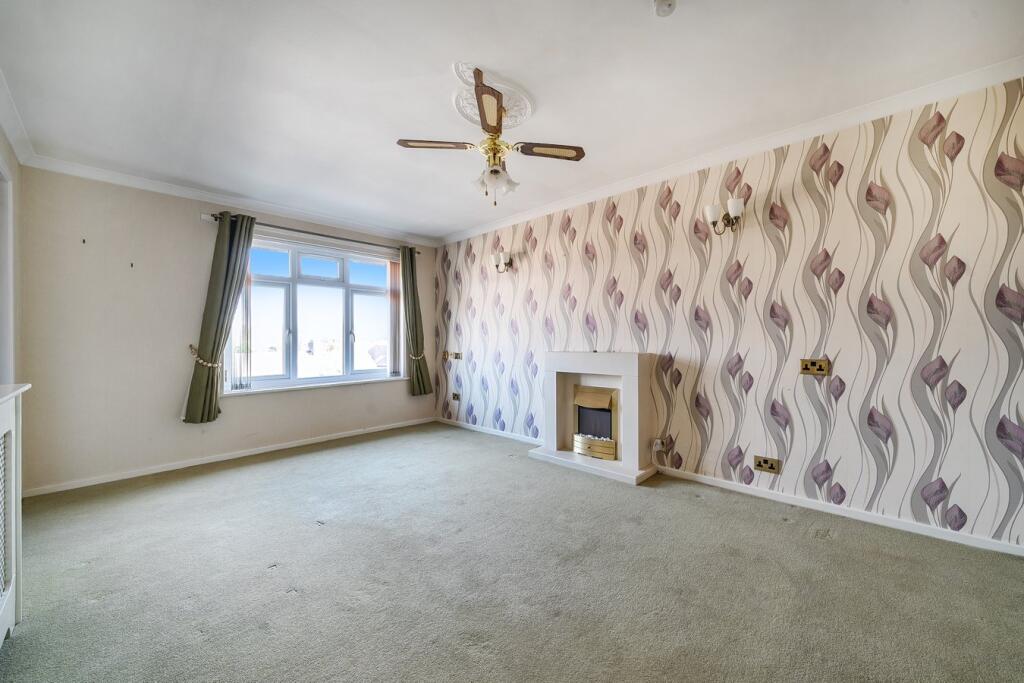 Ashby Road, Hinckley, LE10 photo 2