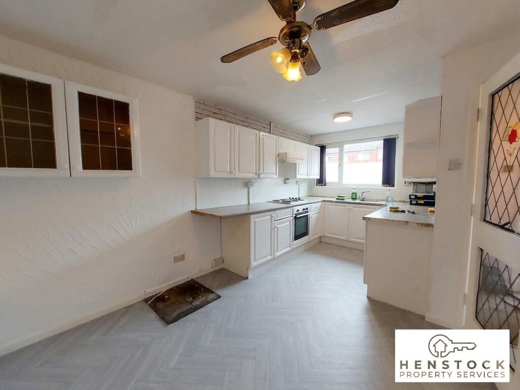 Scholars Way, Middleton, Manchester, M24 photo 3