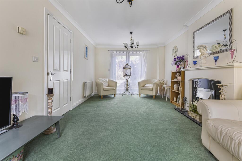 House in Dartford - View 5