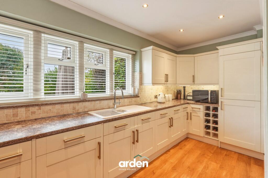 House in Redditch, Worcestershire - View 4