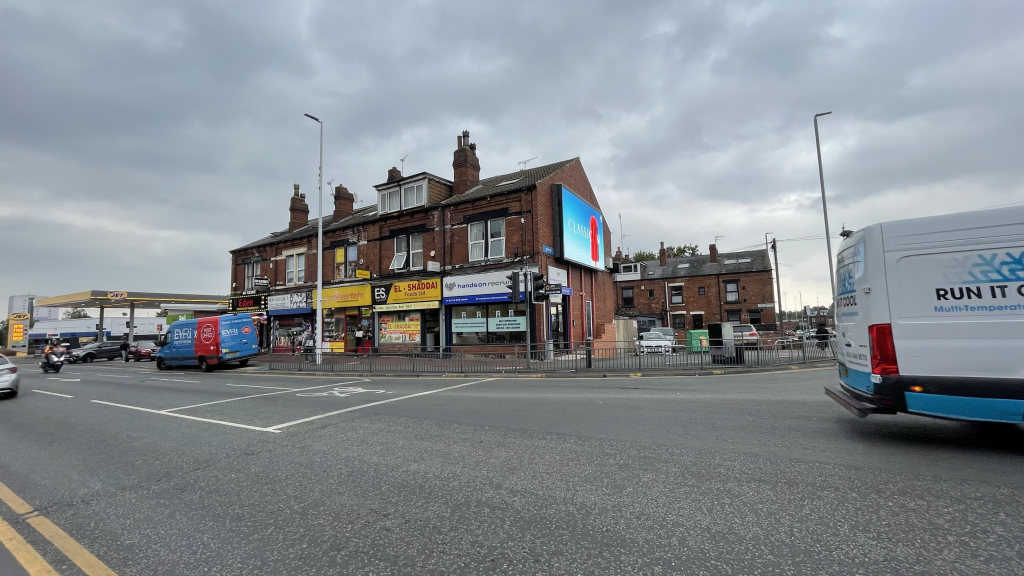 Main image of property: 215 Dewsbury Road, Leeds, West Yorkshire LS11 5HZ