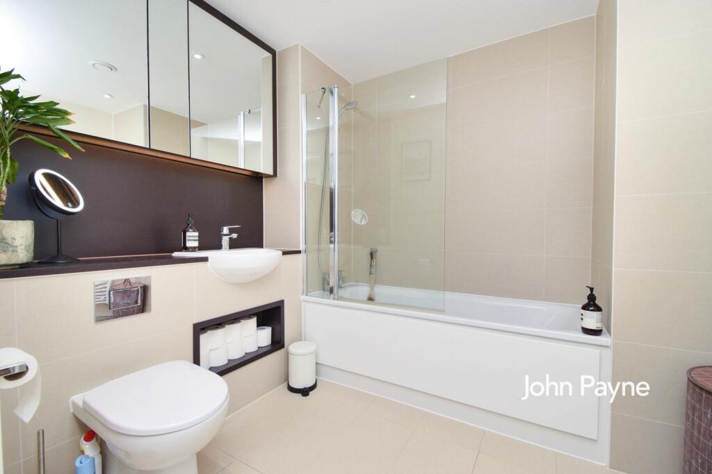 3 bedroom flat for rent