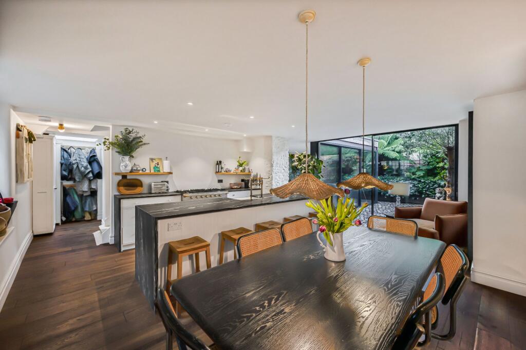 House in Cotswold, Watermoor, Cirencester - View 5