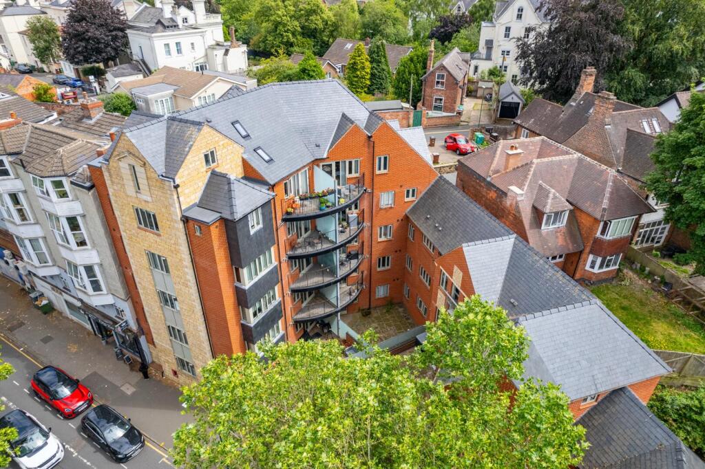 Apartment in Nottingham, The Park - View 2