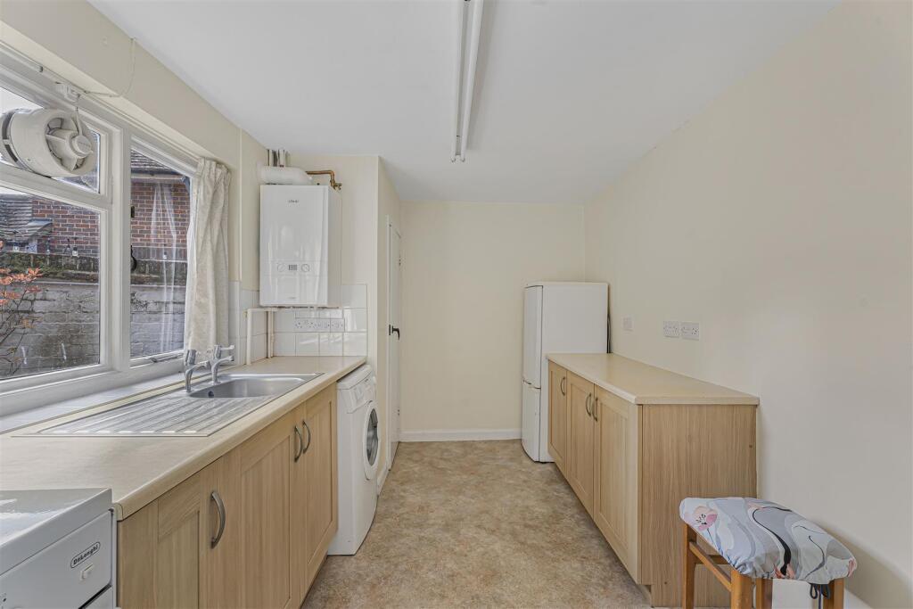 Additional image 7 of Church Street, Welwyn