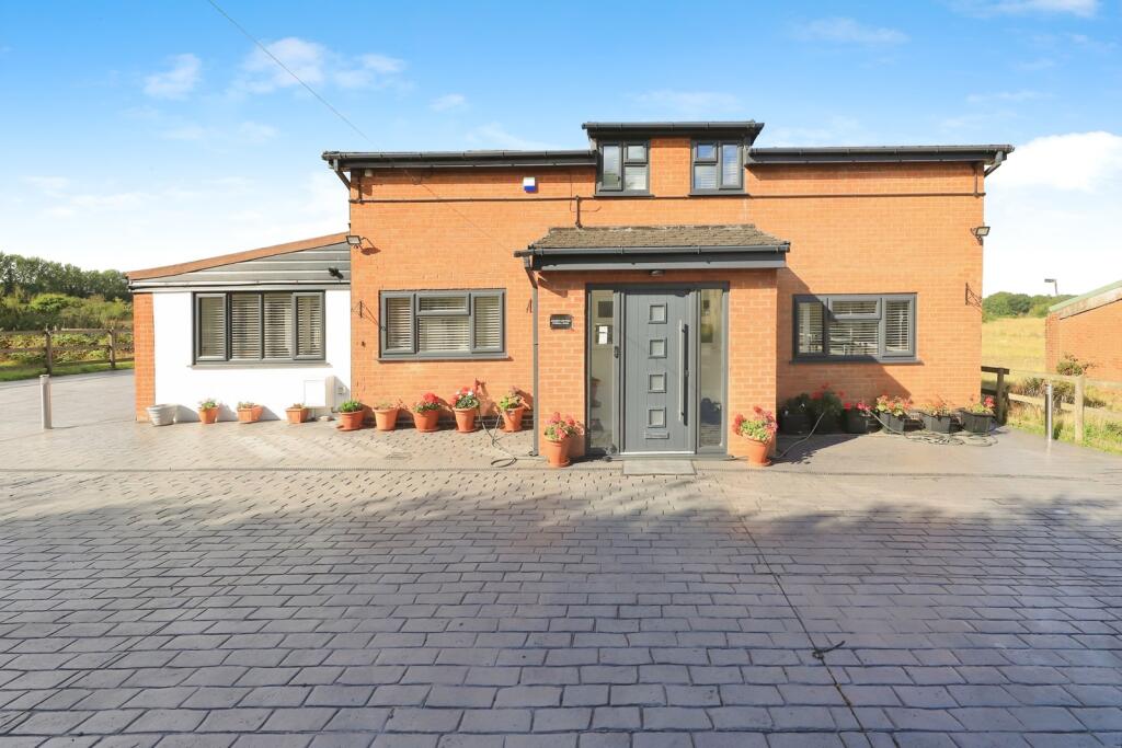 Main image of property: Codsall Road, Wolverhampton, Staffordshire, WV6