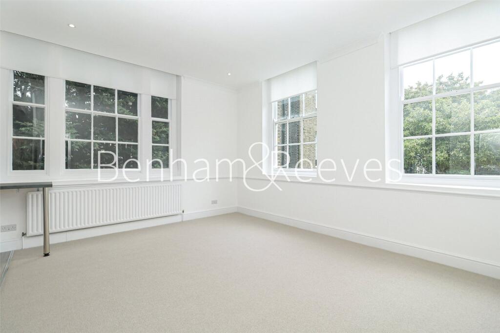 Main image of property: Connaught Mews, London, SE18