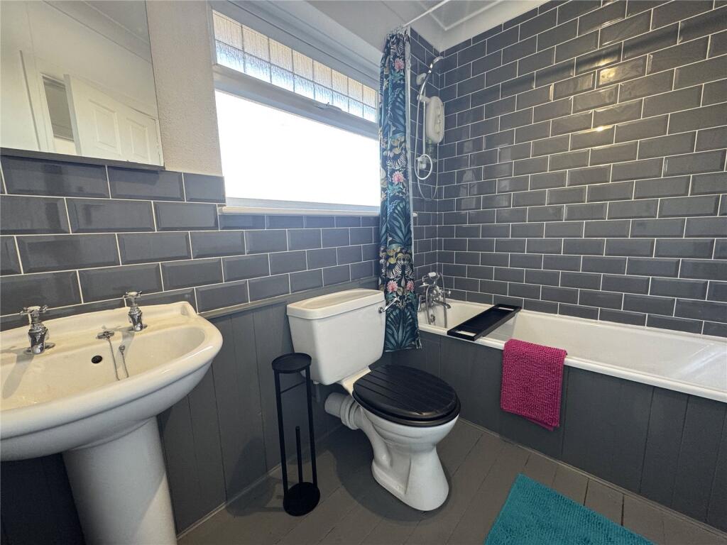 House in Southampton - View 5