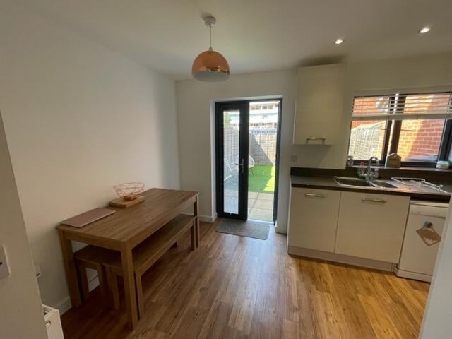 House in Southampton, Maybush - More