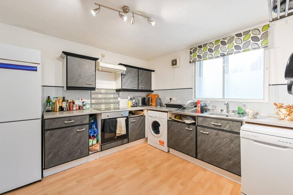 Main image of property: Jarret House, Bow Road, Bow, London, E3