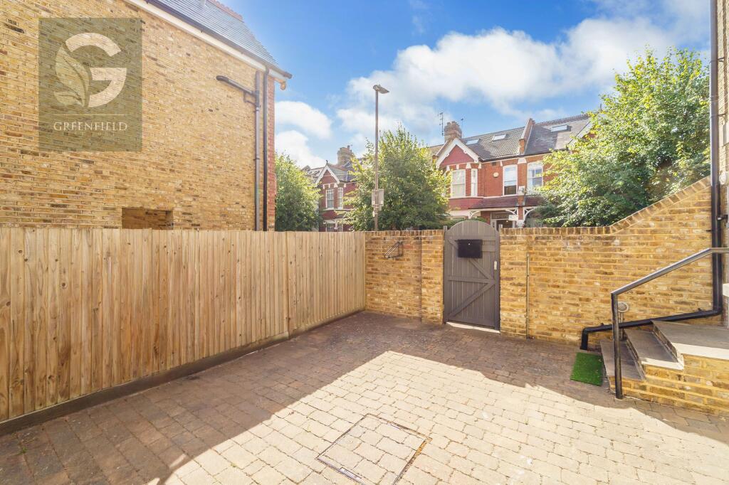 Property photo 8