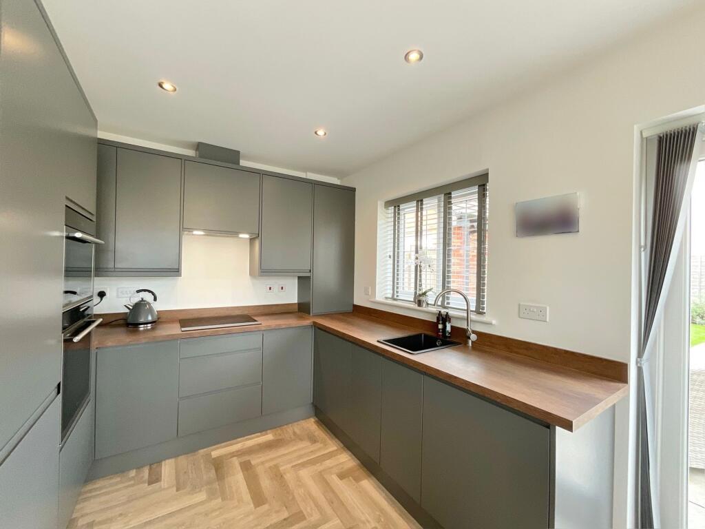 House in Crewe - View 2