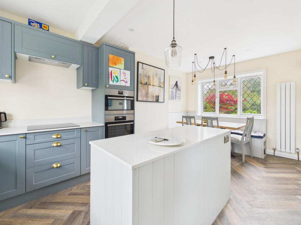 Angola Road, Worthing, BN14 8DT - View 3