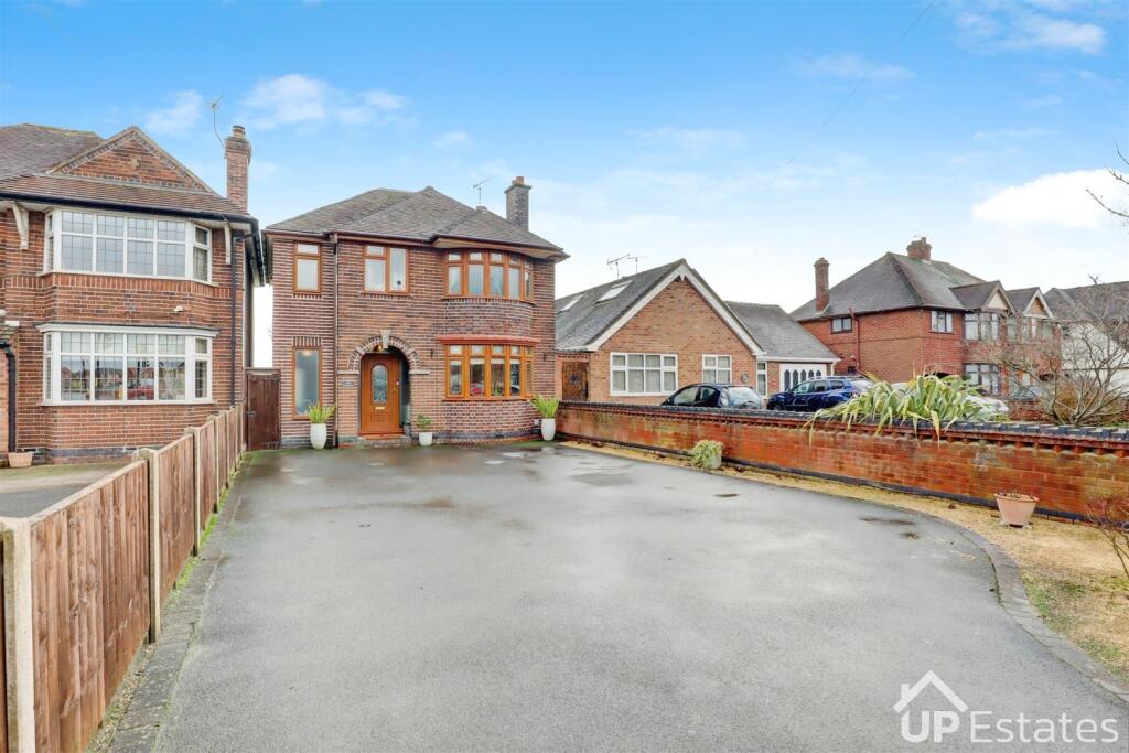 Main image of property: The Long Shoot, Nuneaton