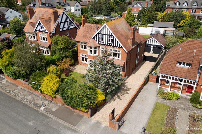 6 bed detached - Clinton Road, Penarth image 3