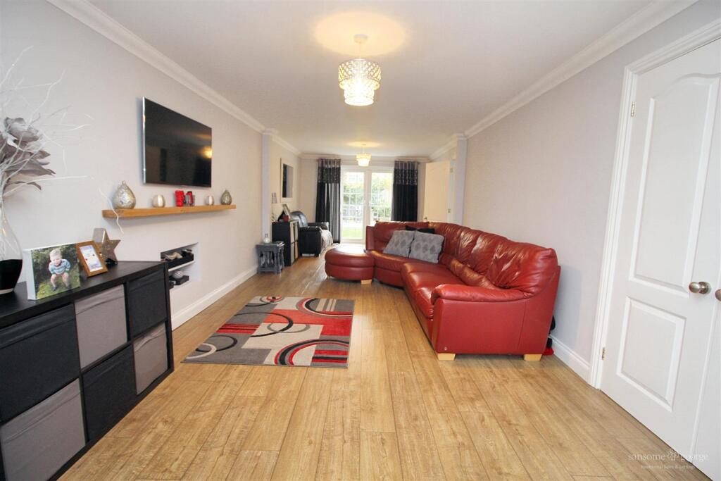 The Birchwoods, Tilehurst, Reading photo 3