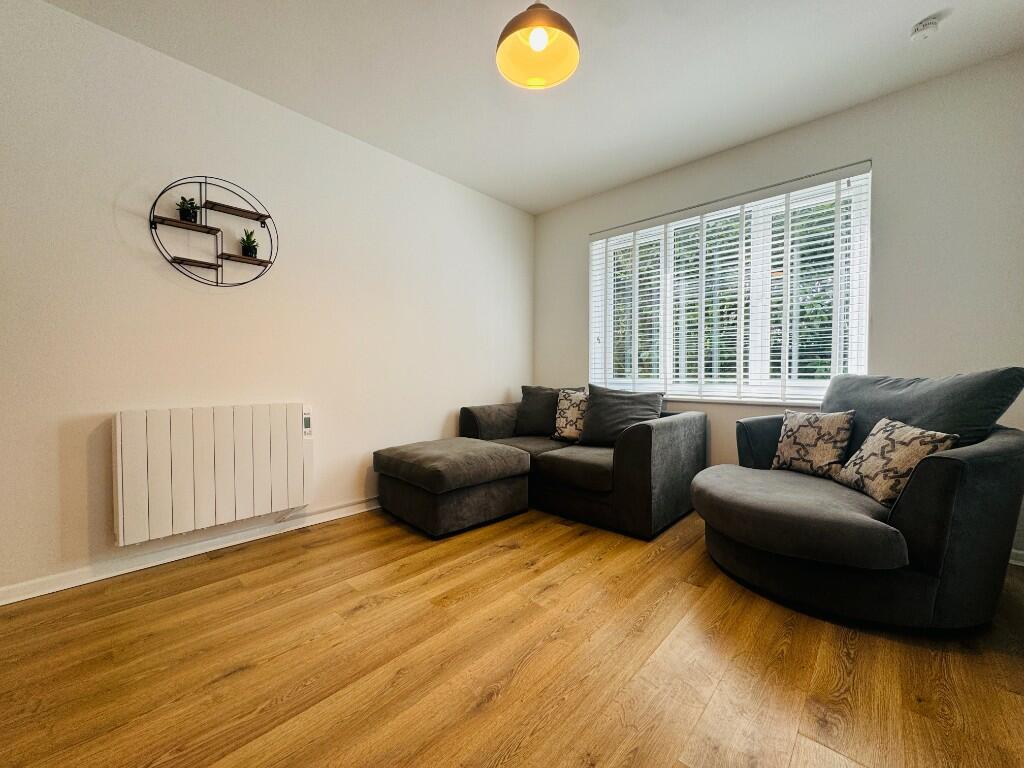 Apartment in Southampton - View 2