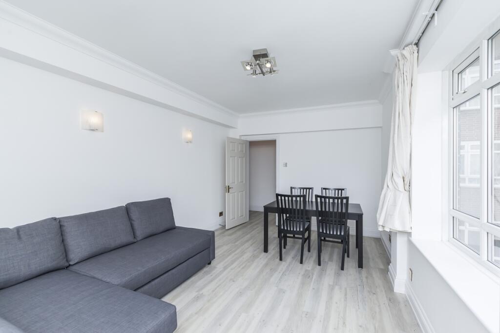 Apartment in London - View 5