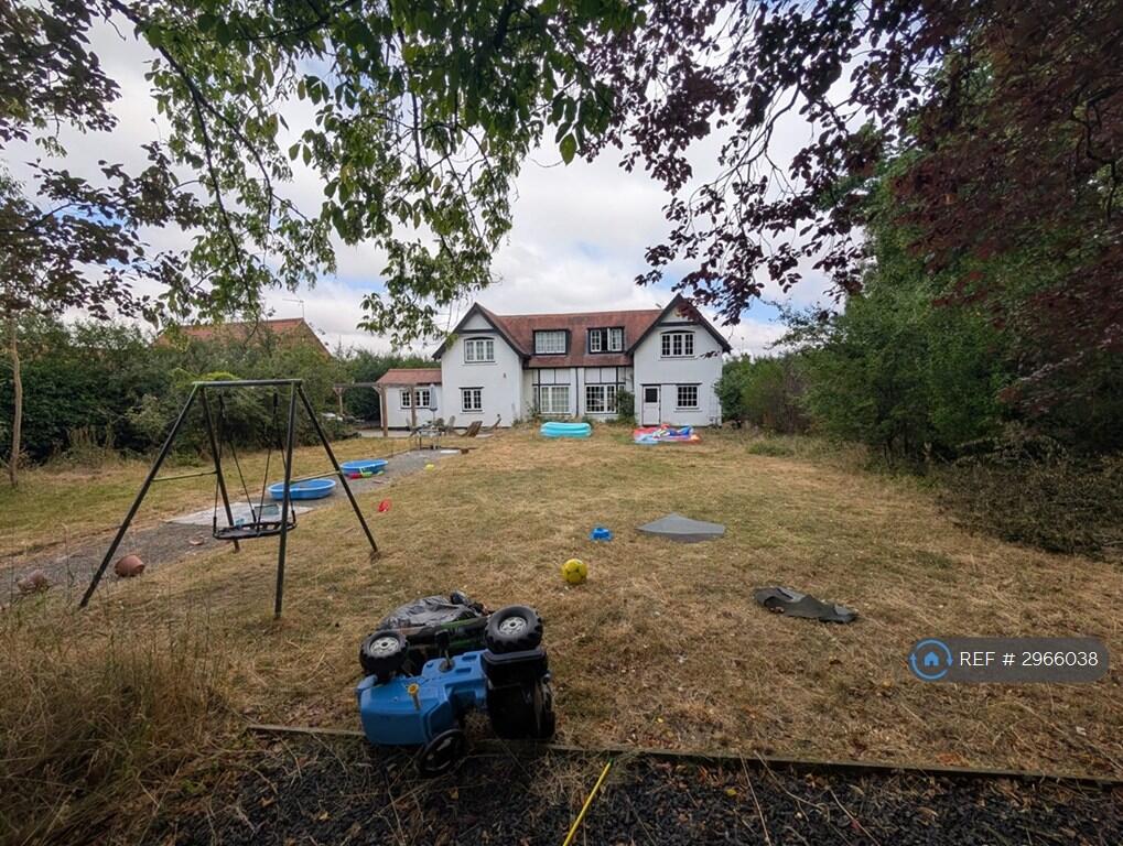 House in Peterborough - View 5