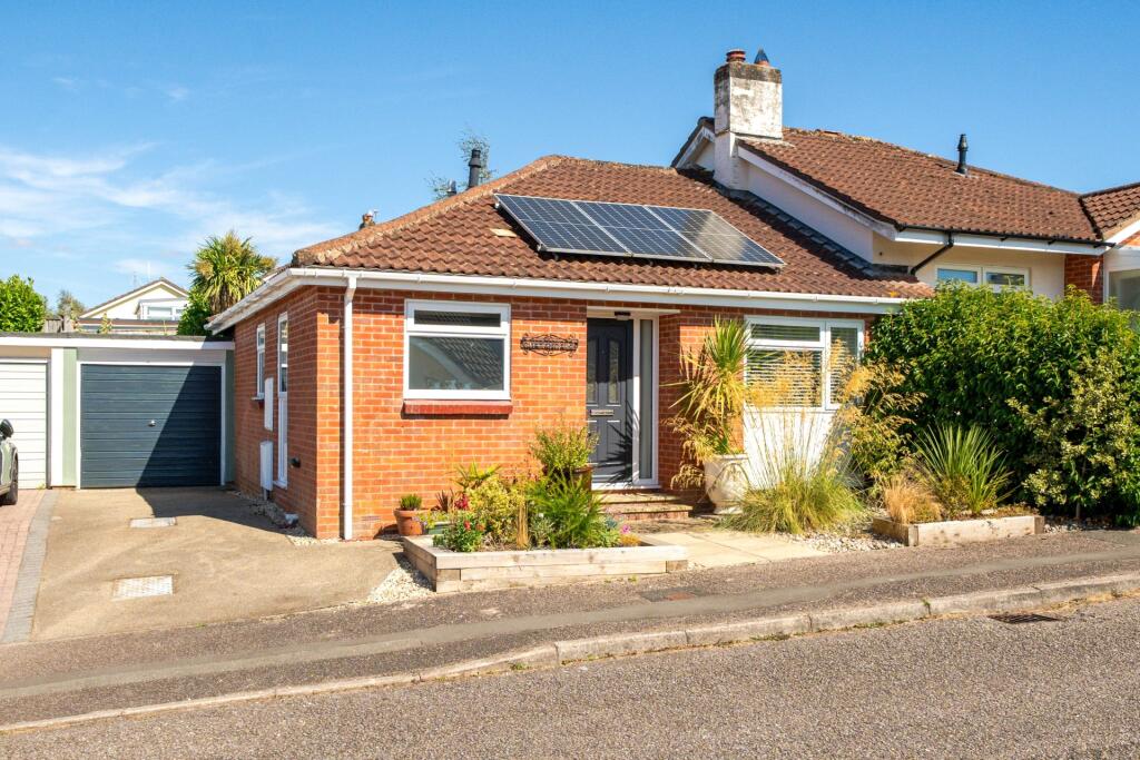 Main image of property: Oak View, Honiton, Devon