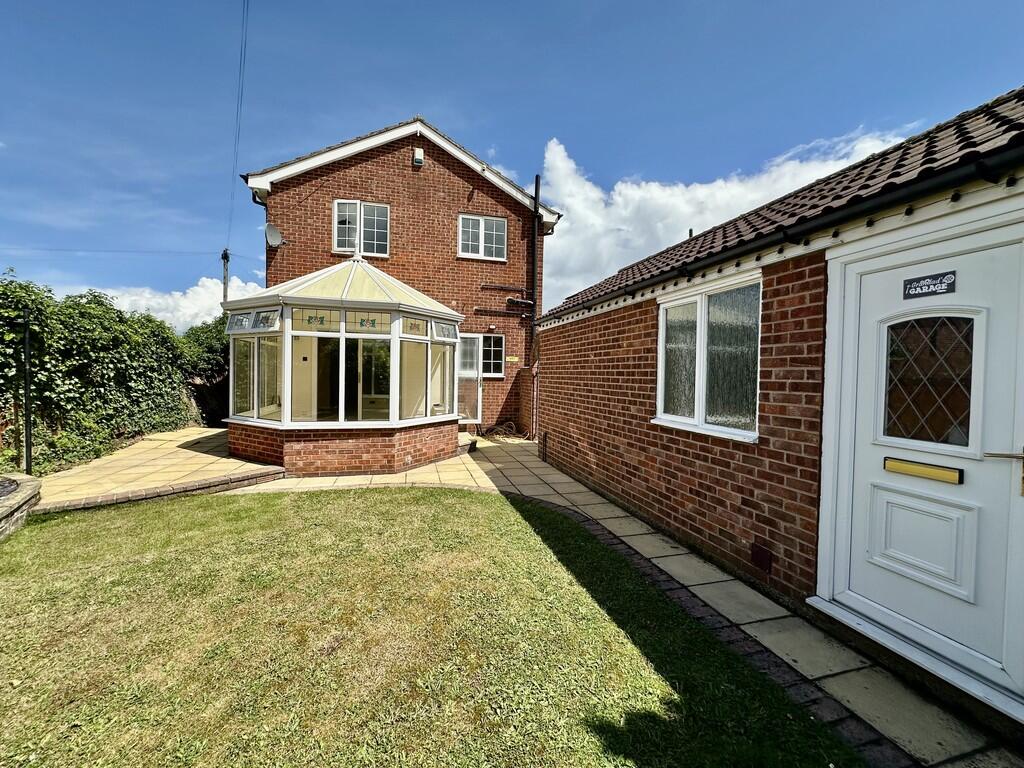 Pinefield Avenue, Barnby Dun, Doncaster - View 3