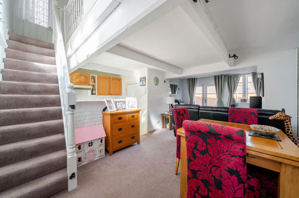 House in Brighton - More