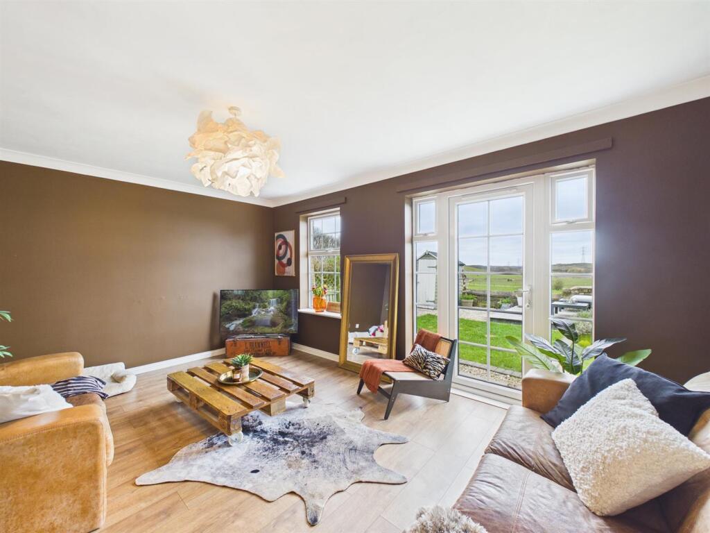 House in North Tyneside, North East - View 3