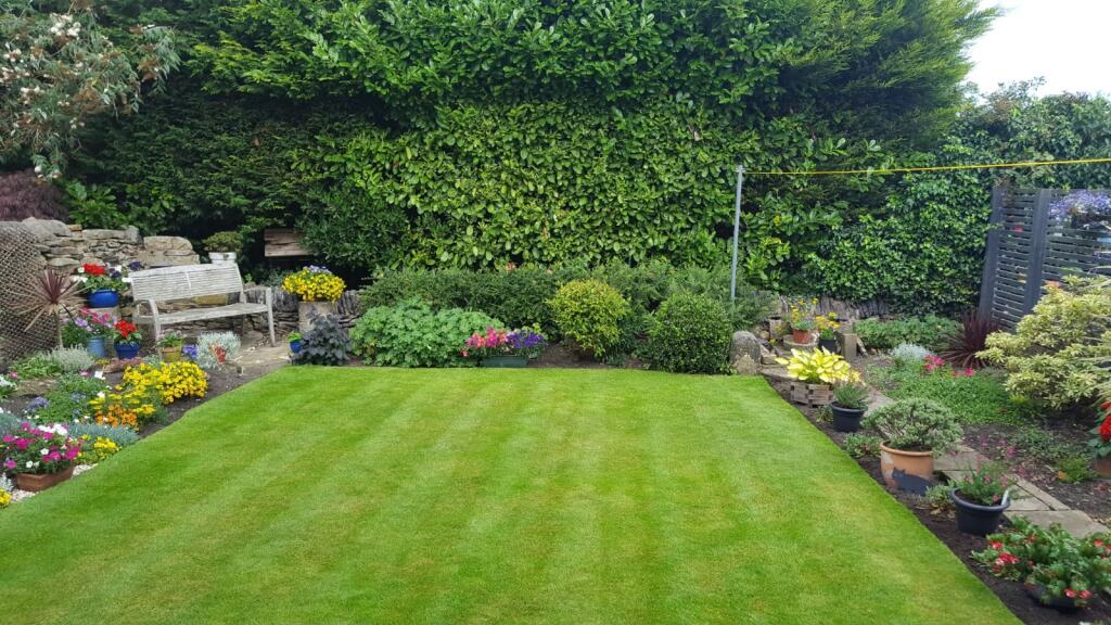 Quaker Lane, Hightown, Liversedge, WF15 photo 4