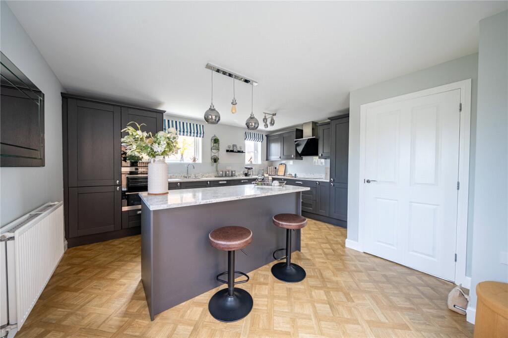 Paddock Rise, East Ardsley, Wakefield, West Yorkshire photo 4
