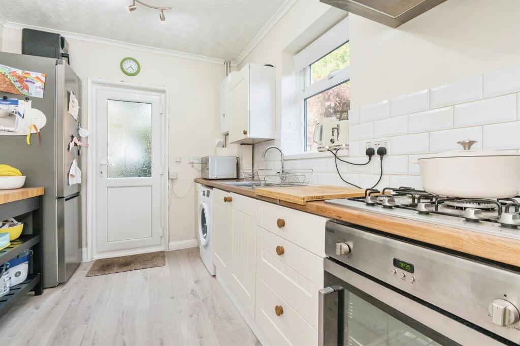 House in Southampton - View 4