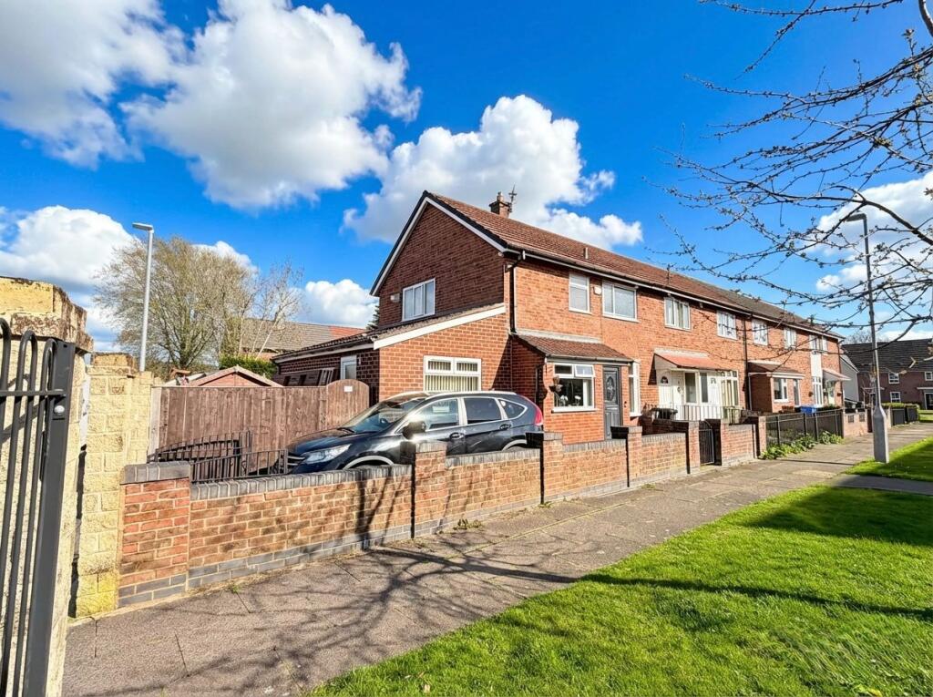 Main image of property: Pudding Lane, Hyde, SK14 3HZ