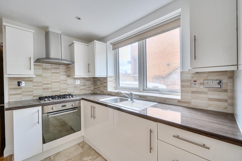 Main image of property: Benton's Lane, London, SE27