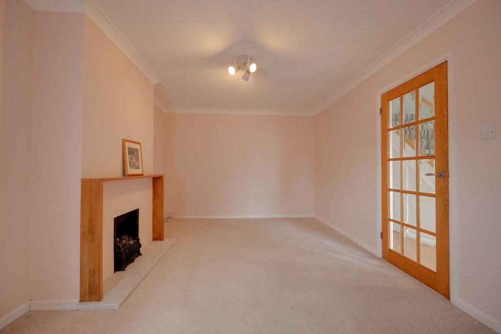 House in Burgess Hill, World's End - View 5