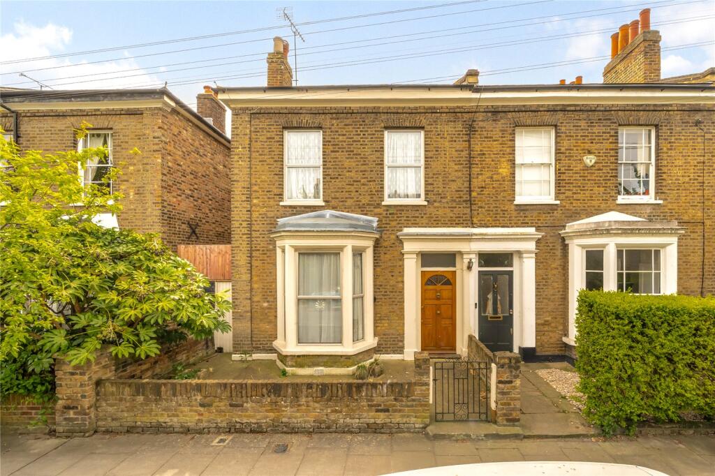 Main image of property: Lavender Grove, London, E8