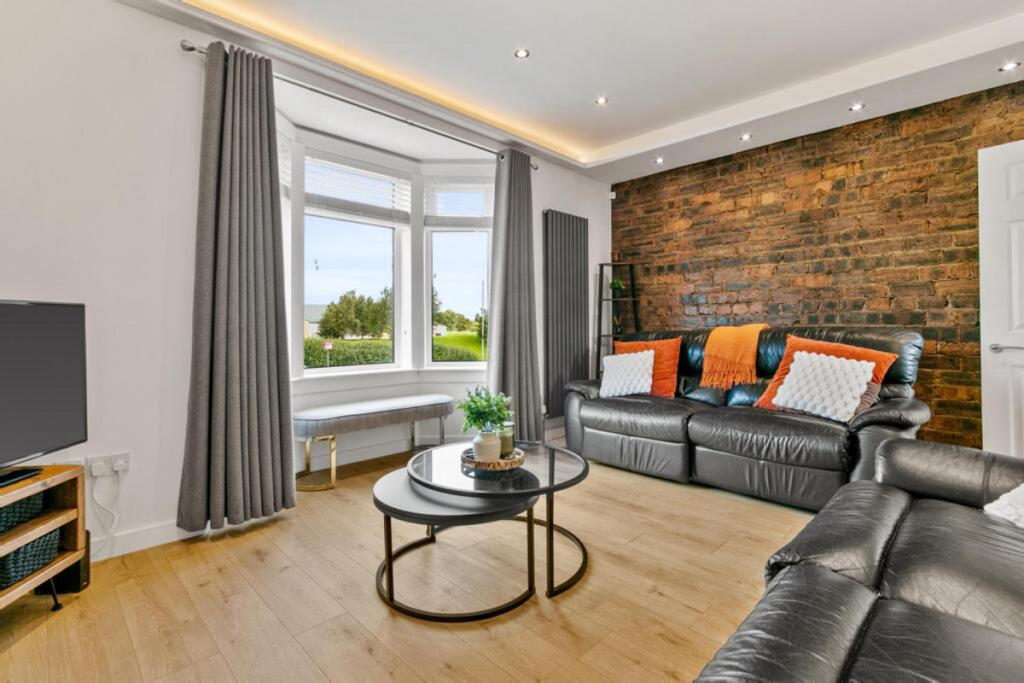 House in Glasgow, High Balornock, Balornock - View 3