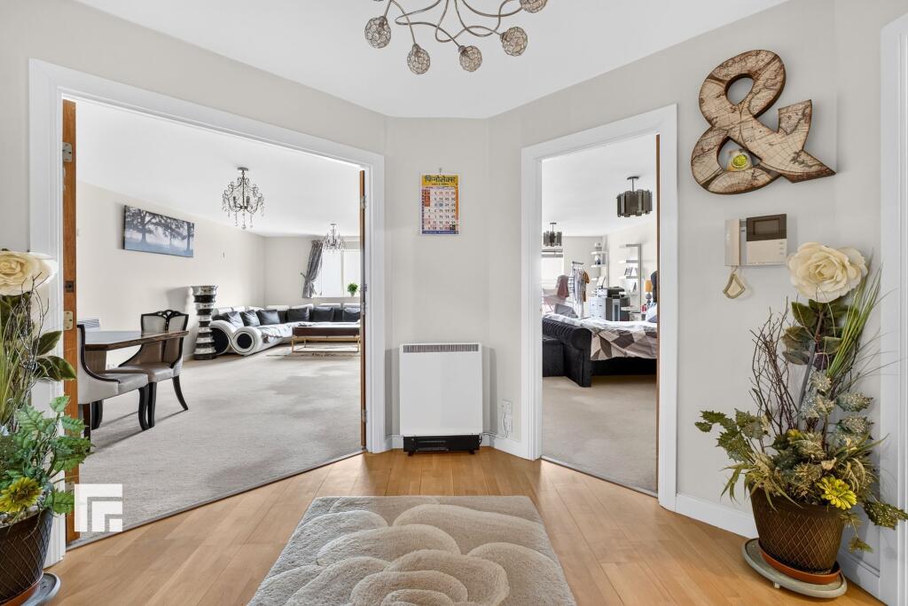 Apartment in Cardiff - View 4